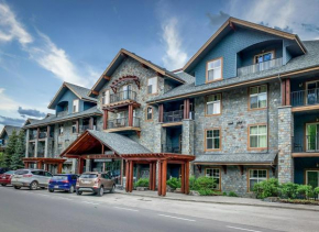 Heavenly Mountain Condo managed by Little Sister Getaways